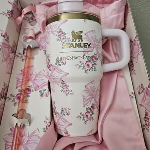 Stanley Love Shack Fancy Rosa Beaux Pink 20oz Tumbler